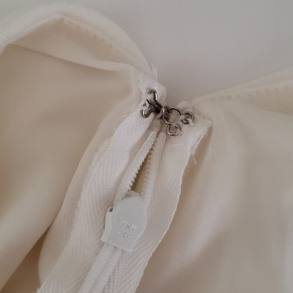 EXPRESS Cream Bodycon Cocktail Dress - Picture 4 of 5